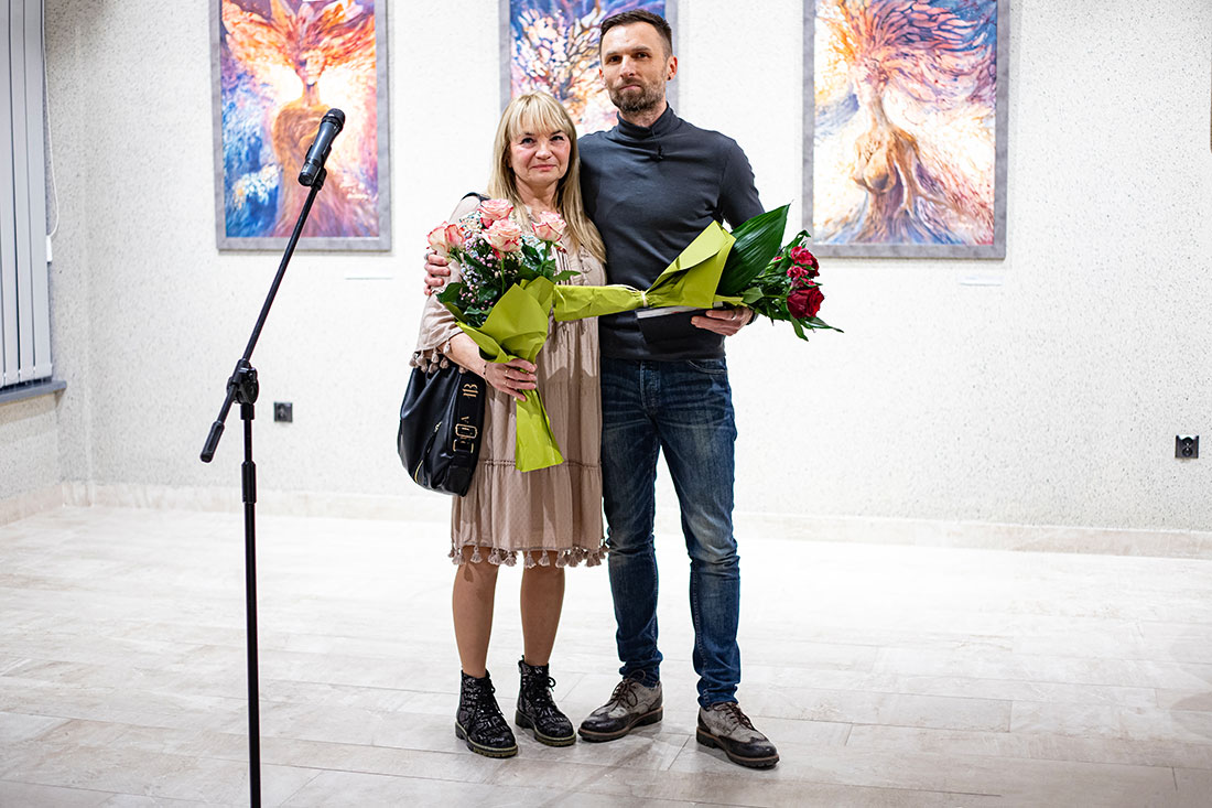 Artysta Dawid Dyląg z mamą